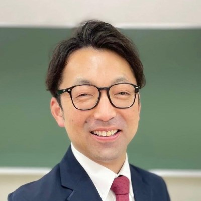 奥平